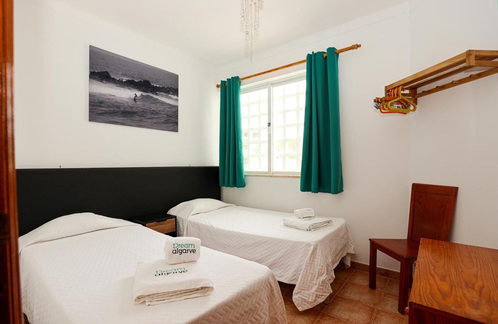 P - Meia-Praia Seaview Guesthouse Lagos Exterior foto
